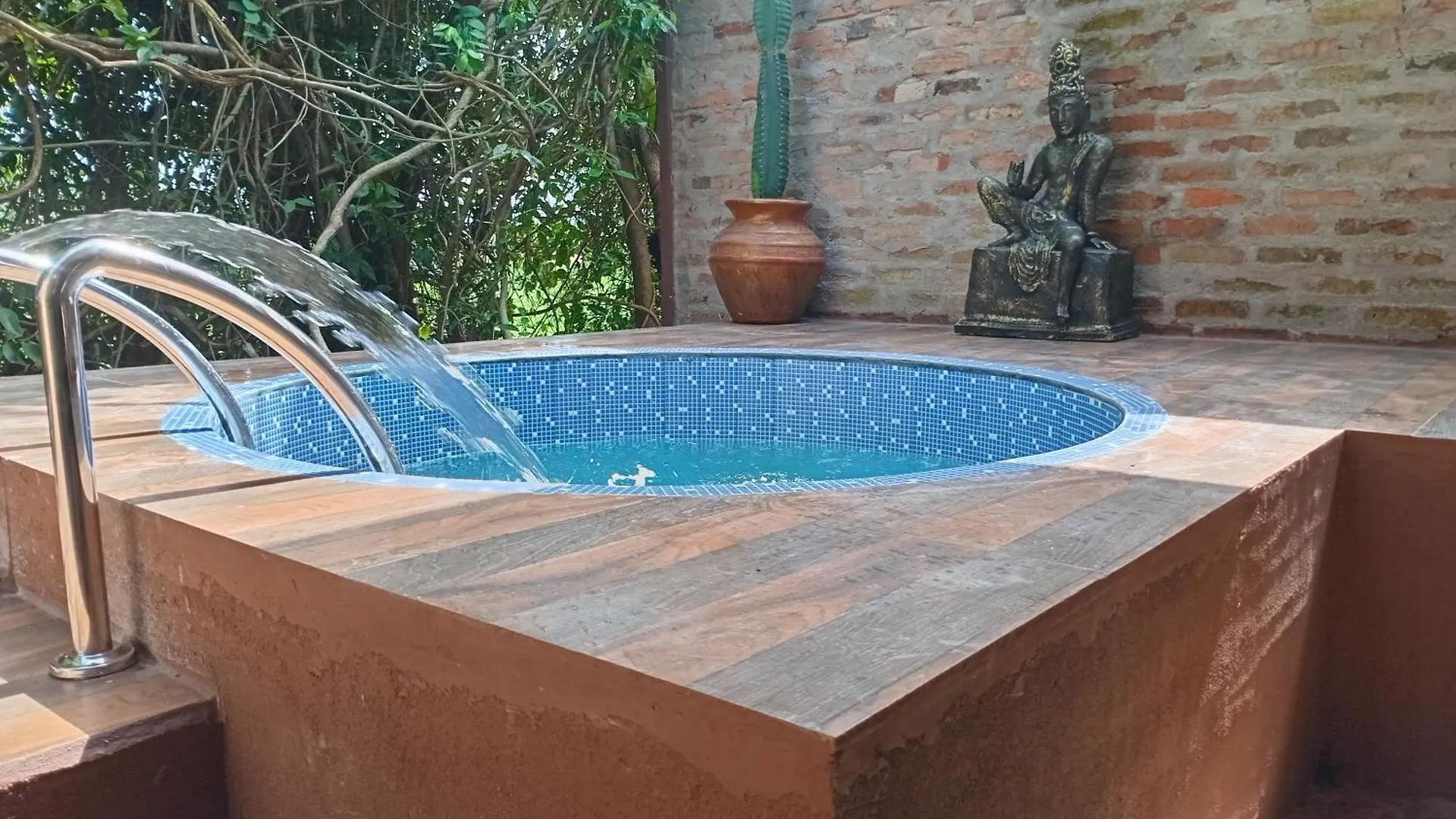Airport Villa Kamatha -Foreign Booking Only Katunayaka