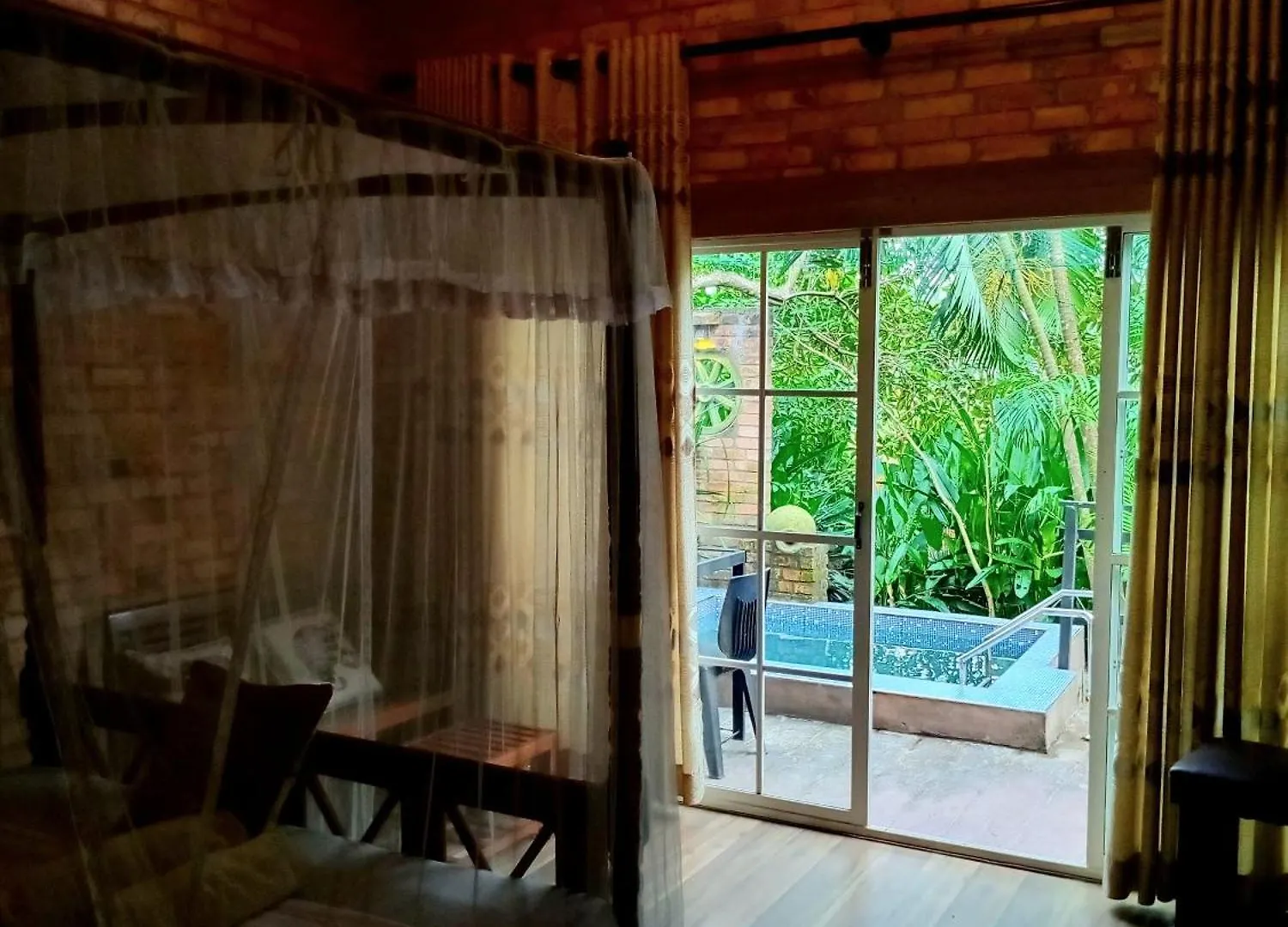 Airport Villa Kamatha -Foreign Booking Only Katunayaka